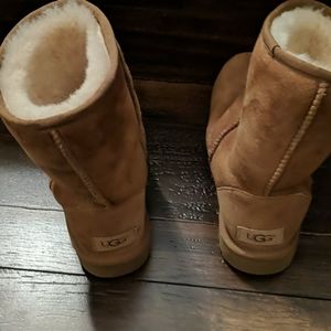 UGg boots